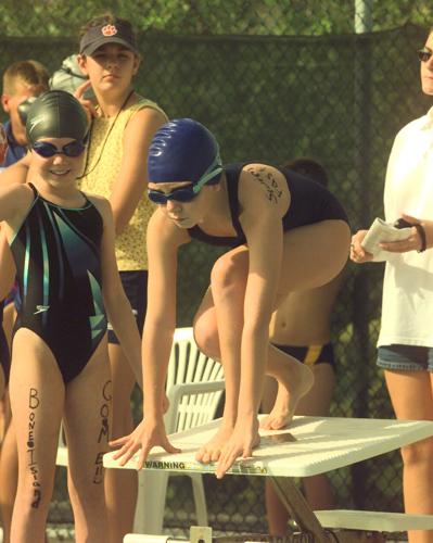 2024.12.28_SCORE BLAST 2001 SWIM MEET Garcia mounts blocks.jpg