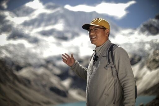 Saul Luciano Lliuya argues that electricity producer RWE must pay towards the cost of protecting his hometown