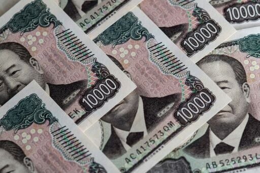 The yen strengthened against the dollar after the head of the Bank of Japan said he would hike interest rates further if the economy performs as expected